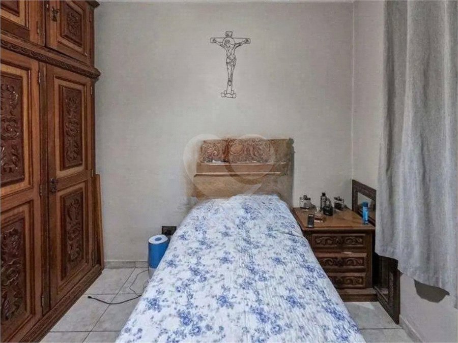 Casa à venda com 3 quartos em Jardim Marisa, São Paulo, SP