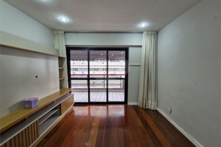 Apartamento à venda com 3 quartos, sendo 1 suíte,  em Tijuca, Rio de Janeiro, RJ