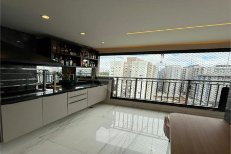 Apartamento à venda ou para alugar com 3 quartos, sendo 1 suíte, em Vila Andrade, São Paulo, SP