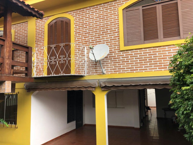 Sobrado à venda com 3 quartos em Serra da Cantareira, Mairiporã, SP
