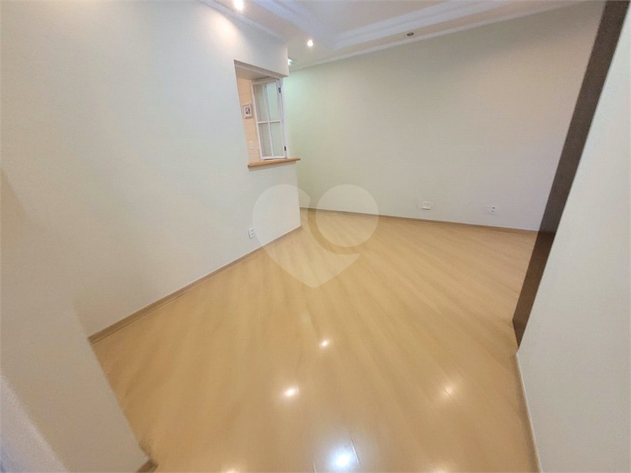 Apartamento para alugar com 3 quartos, sendo 1 suíte,  em Vila Hamburguesa, São Paulo, SP