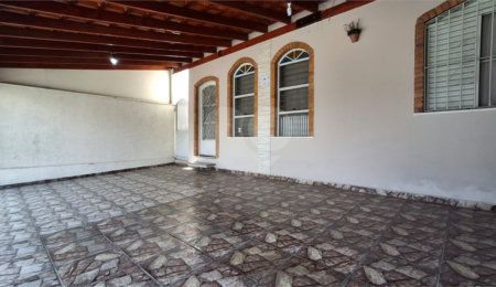 Casa à venda com 2 quartos, sendo 1 suíte, em Vila Assis, Sorocaba, SP