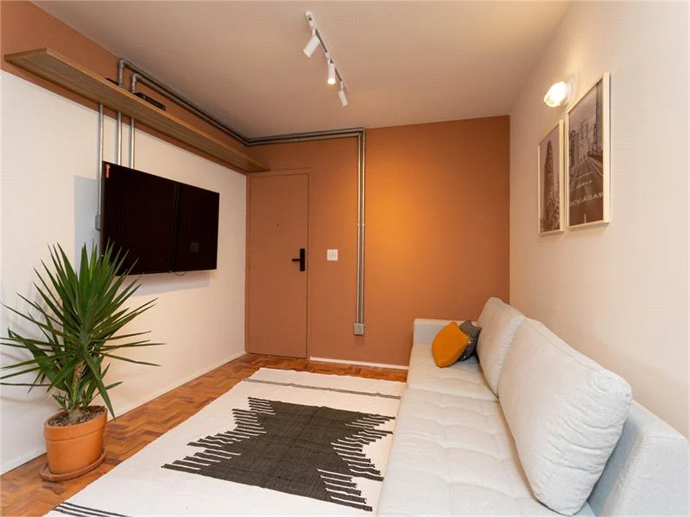 Apartamento à venda com 4 quartos, sendo 2 suítes, em Pinheiros, São Paulo, SP