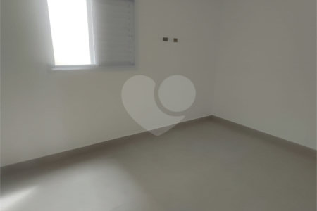 Sobrado à venda com 3 quartos, sendo 1 suíte, em Parada Inglesa, São Paulo, SP