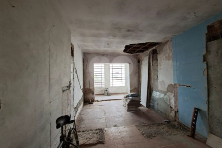 Casa à venda com 2 quartos, sendo 1 suíte, em Vila Galvão, Guarulhos, SP