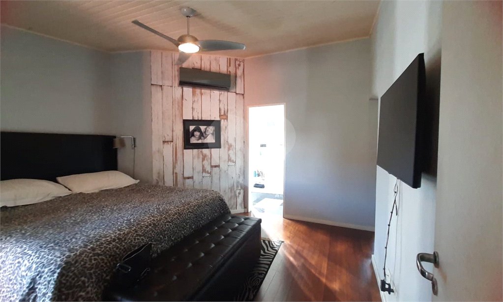 Casa à venda ou para alugar com 4 quartos, sendo 2 suítes, em City América, São Paulo, SP