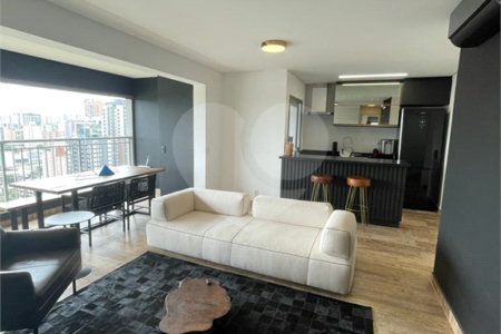 Apartamento à venda com 2 suítes em Indianópolis, São Paulo, SP