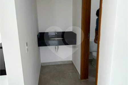 Casa à venda com 3 suítes no condomínio Vida Real, Itupeva - SP