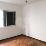 Casa à venda com 3 quartos, sendo 1 suíte, em Parque Bristol, São Paulo, SP