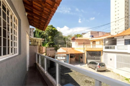 Casa à venda com 5 quartos, sendo 1 suíte, em Vila Rosália, Guarulhos, SP