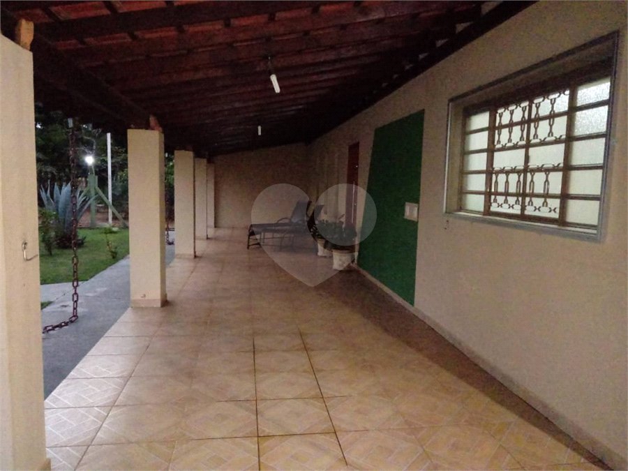 Chácara Balneário do 29 com piscina.