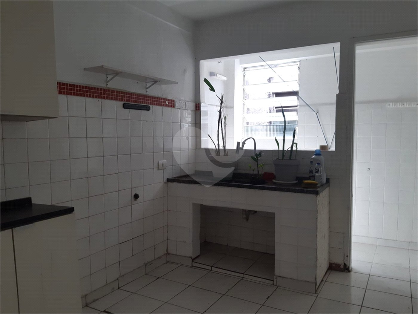 Apartamento de 87m² localizado na avenida principal do bairro de Santana, uma das regiões mais valorizadas da Zona Norte!
