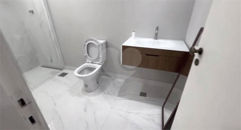 Apartamento à venda com 3 quartos, sendo 1 suíte, em Jardim Paulista, São Paulo, SP