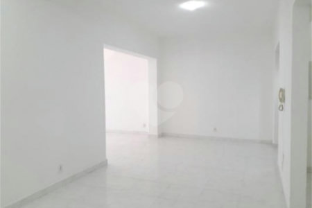 Apartamento à venda com 3 quartos, sendo 1 suíte, em República, São Paulo, SP