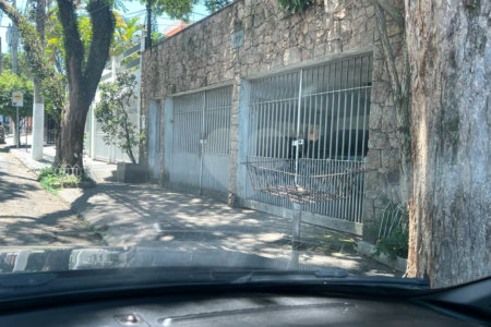 Casa à venda com 4 quartos, sendo 1 suíte, em Jardim das Vertentes, São Paulo, SP