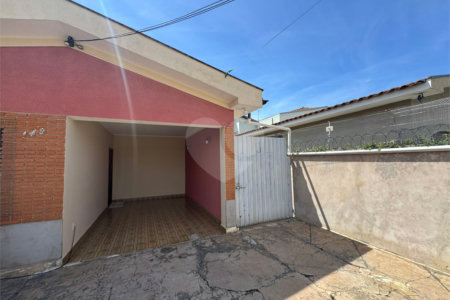 Casa a venda na Vila Brasilia