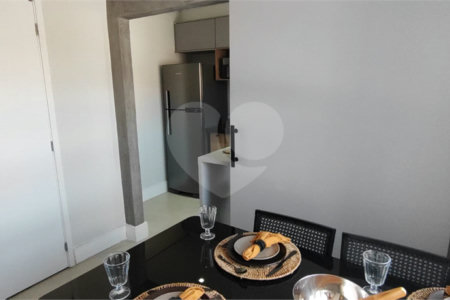 Apartamento à venda com 2 quartos em Parque Residencial Rafael Alcalá, Porto Feliz, SP