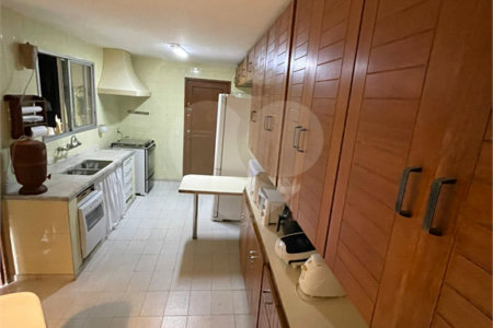 Apartamento à venda com 3 quartos, sendo 1 suíte, em Higienópolis, São Paulo, SP