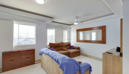 Casa à venda com 3 quartos, sendo 1 suíte,  em Santo Amaro, São Paulo, SP