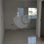 Casa à venda com 2 quartos no condomínio Residencial Bella Suissa, Mogi das Cruzes - SP
