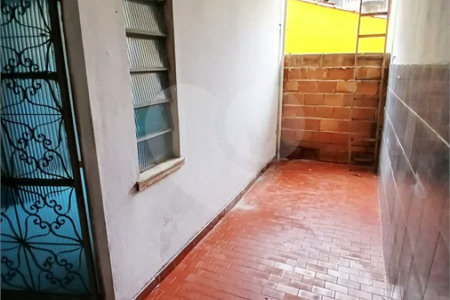 CASA Á VENDA EM SANTÍSSIMO ,ESTRADA DA POSSE ..