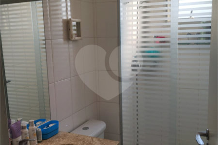 Apartamento à venda com 3 quartos, sendo 1 suíte,  em Jardim Ester Yolanda, São Paulo, SP