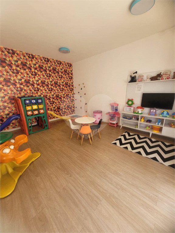 Apartamento à venda com 2 quartos em Vila Colorado, Suzano, SP