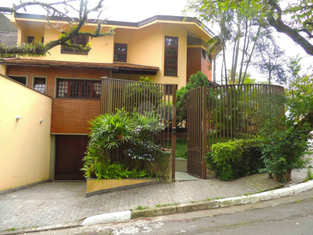 Sobrado à venda com 3 suítes em Jardim Marajoara, São Paulo, SP