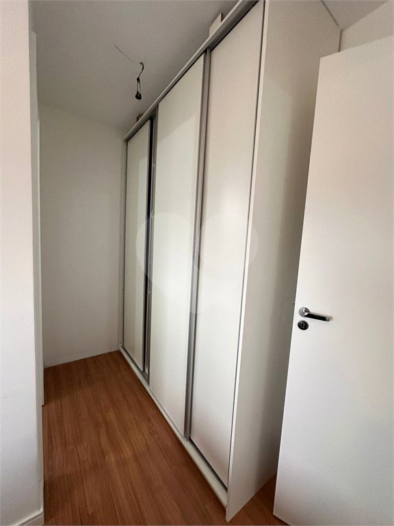Apartamento à venda com 3 quartos, sendo 1 suíte, em Vila Anastácio, São Paulo, SP