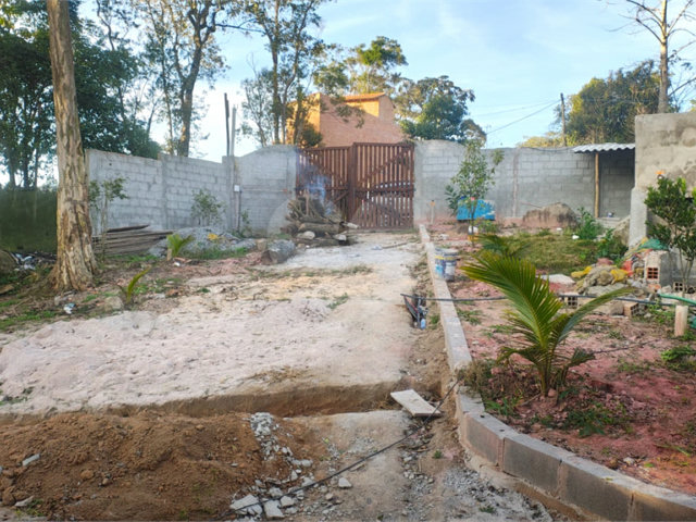 Terreno à venda com 1 suíte no Centro, Ibiúna, SP