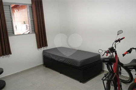 Casa à venda com 2 quartos, sendo 1 suíte, em Vila Haro, Sorocaba, SP