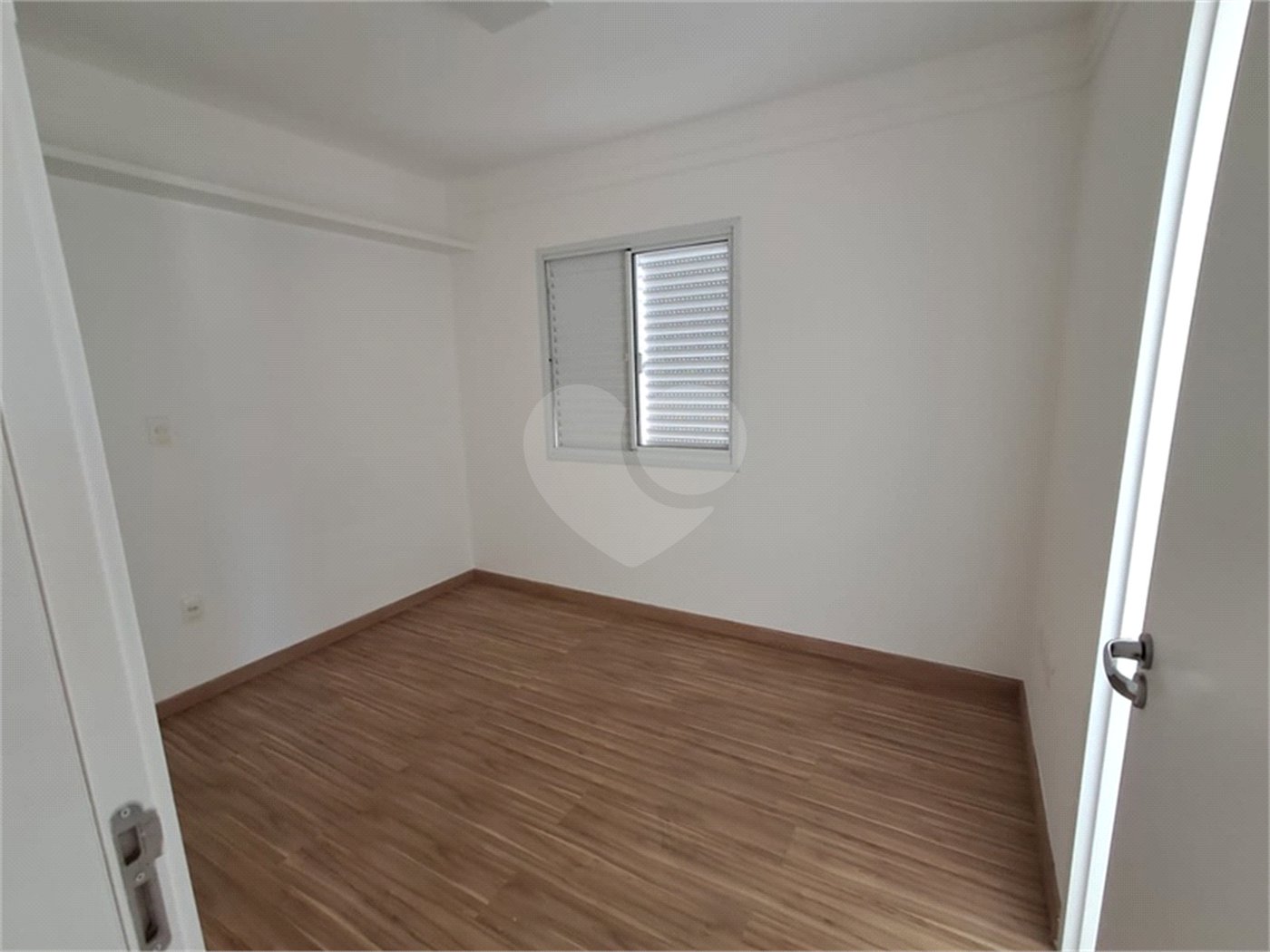 Apartamento à venda com 3 suítes em Parque Campolim, Sorocaba, SP