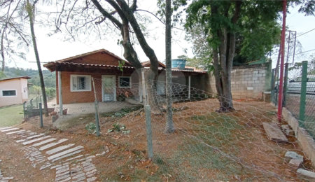 Chácara à venda com 3 quartos no Centro, Vinhedo, SP