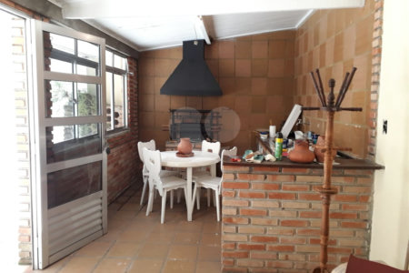 Sobrado à venda com 3 quartos, sendo 1 suíte, em Campo Belo, São Paulo, SP