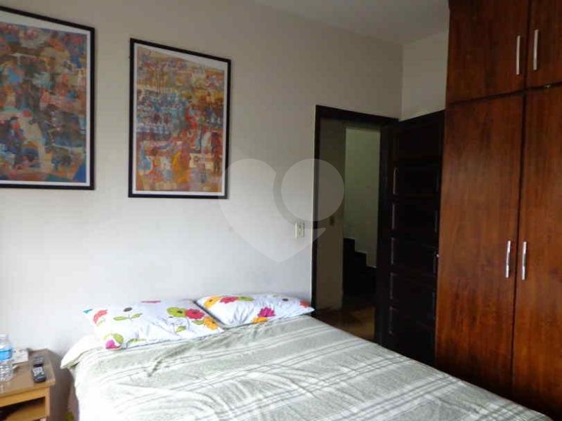 Casa à venda com 3 quartos, sendo 1 suíte,  em Jardim Londrina, São Paulo, SP