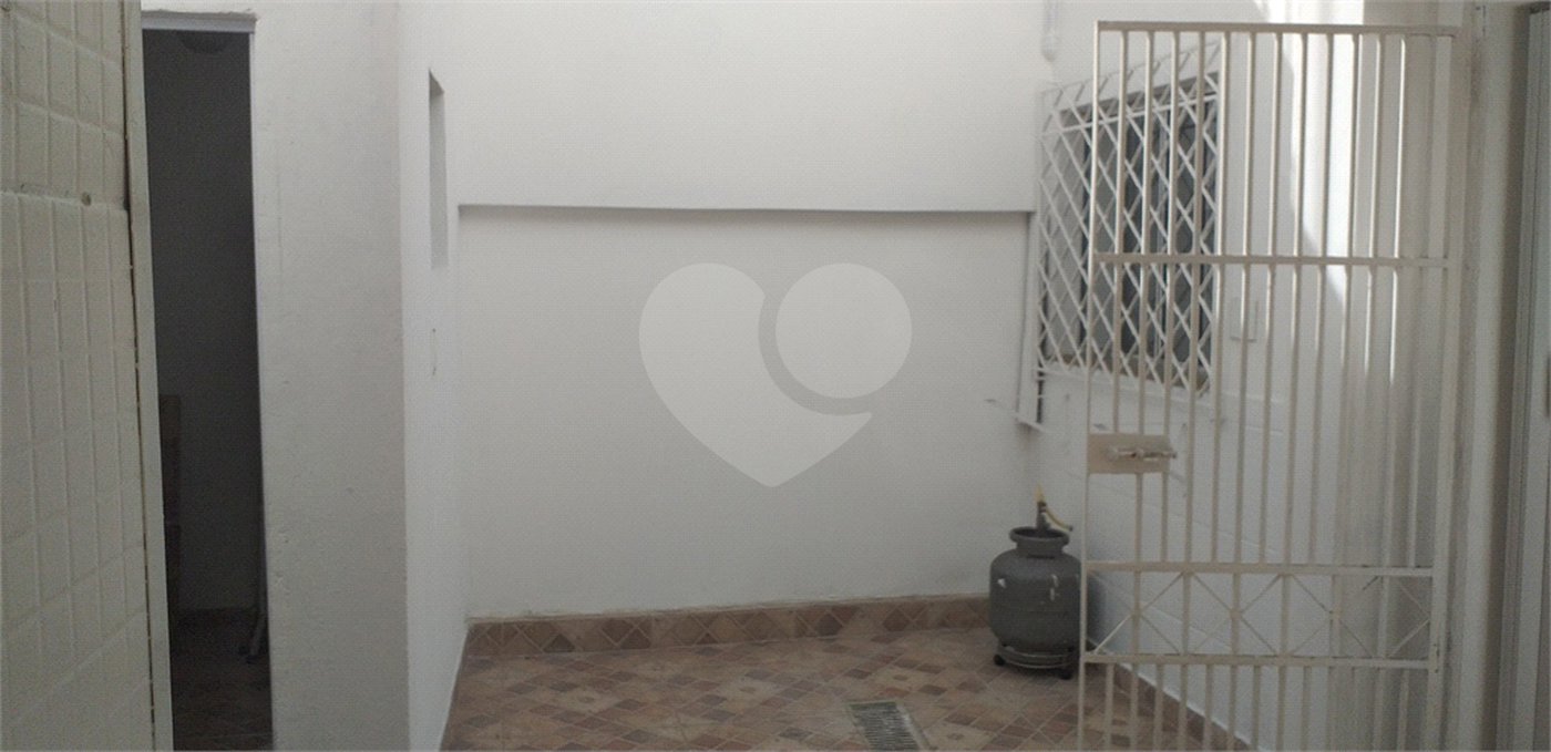 Sobrado à venda com 4 quartos em Santana, São Paulo, SP
