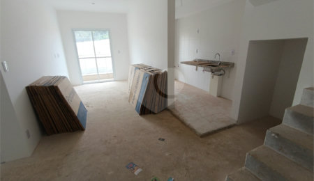 Apartamento à venda com 2 quartos, sendo 1 suíte,  em Bairro do Cambará, São Roque, SP