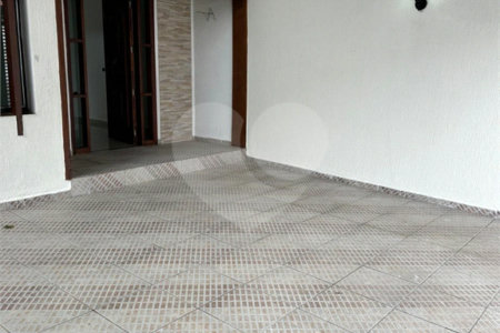 Casa à venda ou para alugar com 3 quartos, sendo 1 suíte, em Vila Andrade, São Paulo, SP