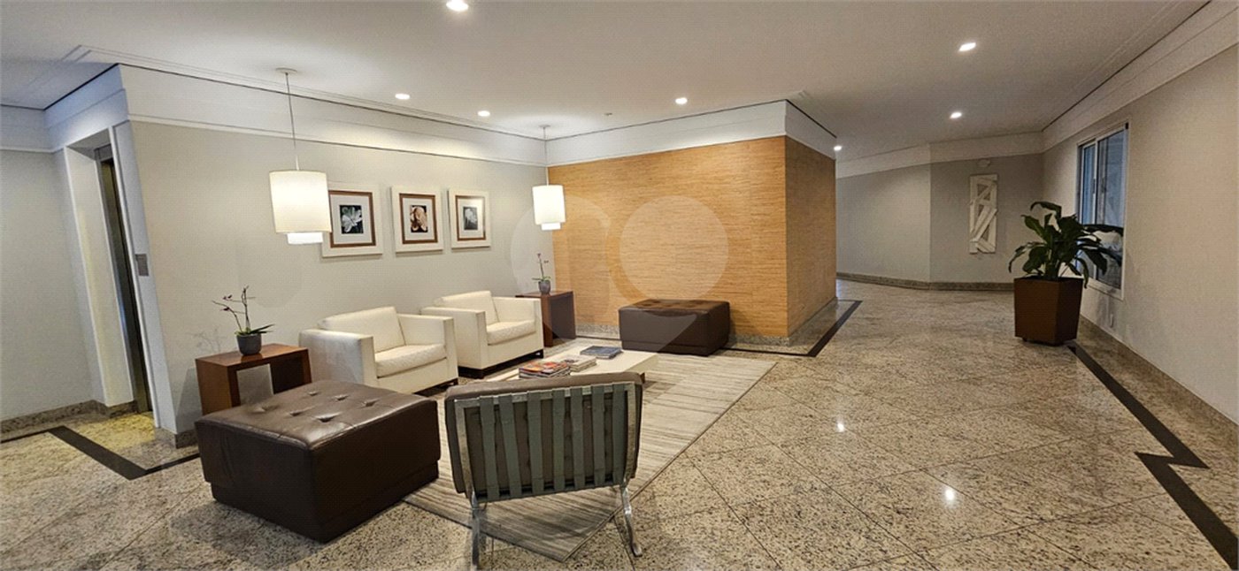 Apartamento à venda com 3 quartos, sendo 2 suítes, em Pinheiros, São Paulo, SP