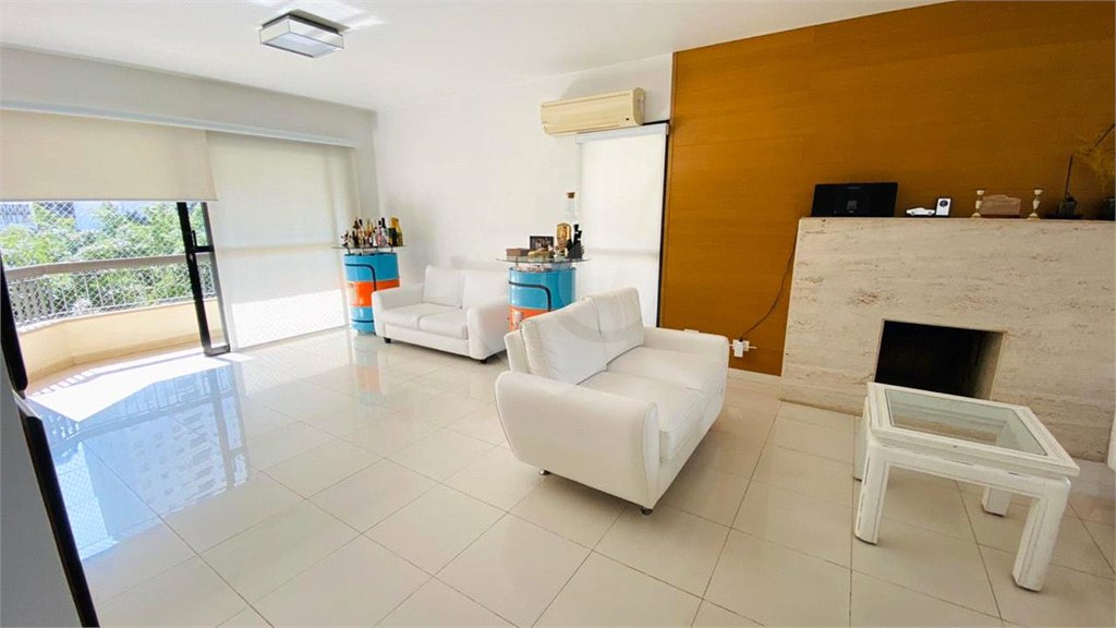 Apartamento à venda com 3 suítes em Vila Andrade, São Paulo, SP