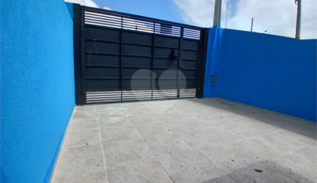 Casa à venda com 2 quartos, sendo 1 suíte,  em Jardim Imperial, Atibaia, SP