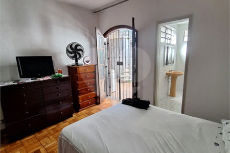 Casa à venda com 3 quartos, sendo 1 suíte, em Jardim Marisa, São Paulo, SP