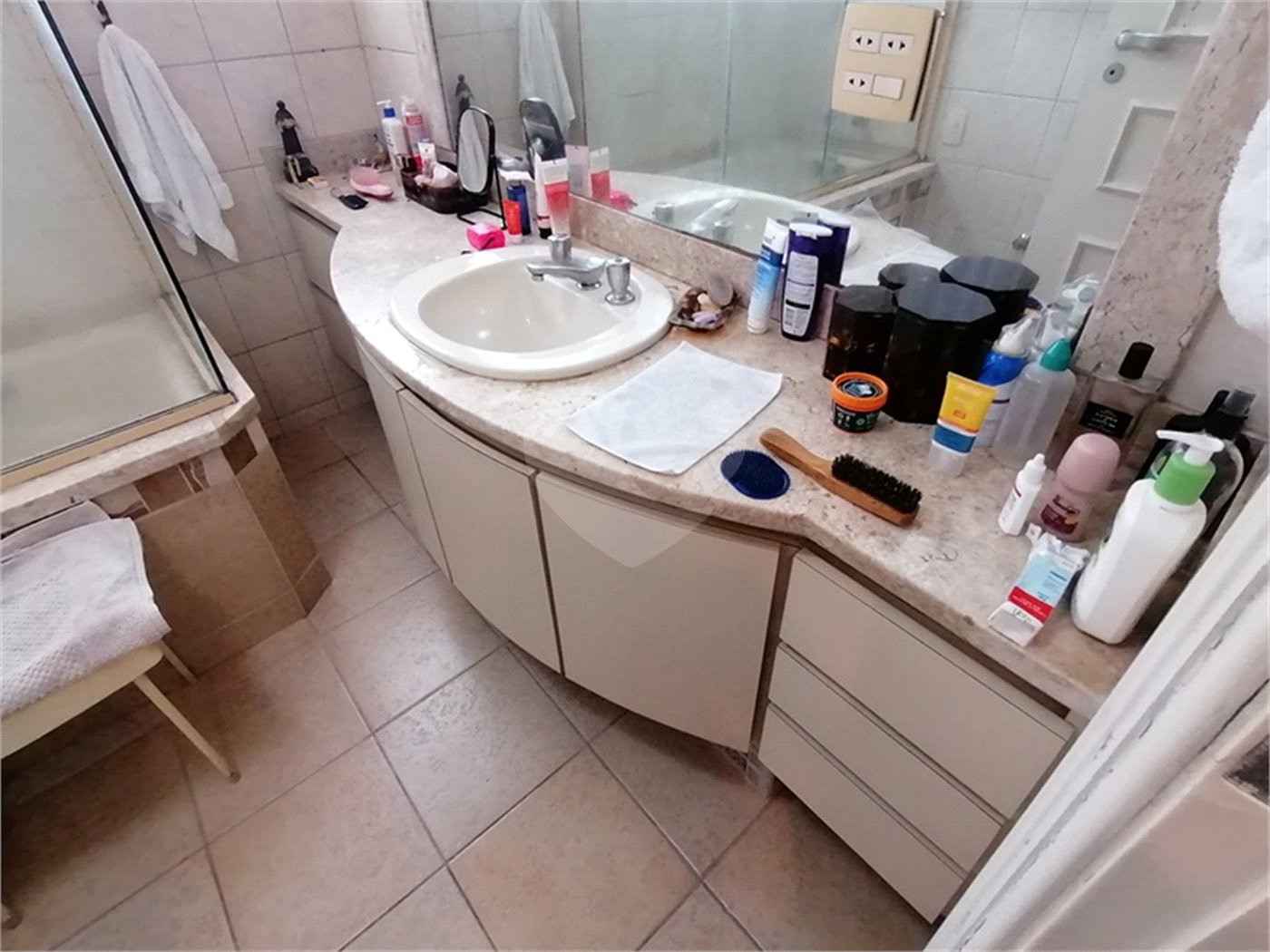 Apartamento à venda com 3 quartos, sendo 1 suíte, em Jardim Paulista, São Paulo, SP
