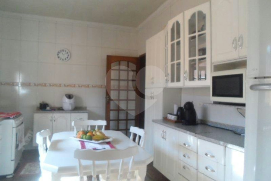 Prédio à venda com 4 quartos em Santana, São Paulo, SP