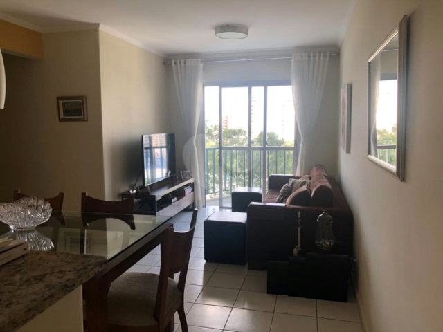 Apartamento à venda com 2 quartos, sendo 1 suíte,  em Morumbi, São Paulo, SP