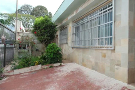 Casa Térrea à venda com 3 quartos, sendo 1 suíte,  em Parque Jabaquara, São Paulo, SP