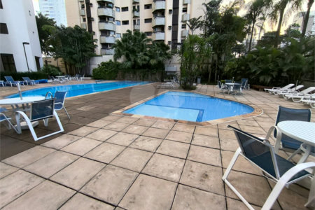 Apartamento à venda com 3 quartos, sendo 2 suítes,  em Alto da Lapa, São Paulo, SP