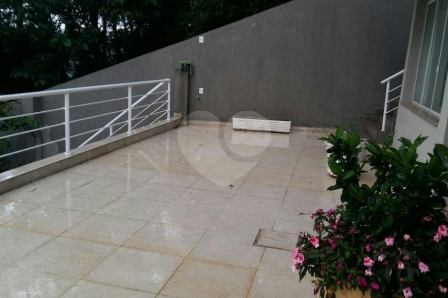 Casa à venda com 5 suítes no condomínio Parque Imperial da Cantareira, Mairiporã - SP