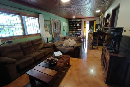 Chácara à venda com 3 quartos, sendo 1 suíte, em Dos Mendes, São Roque, SP
