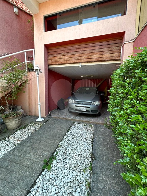 Sobrado à venda com 3 quartos, sendo 1 suíte, em Vila Nova Cachoeirinha, São Paulo, SP